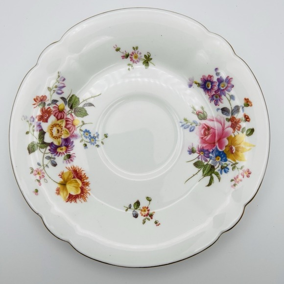 Royal Crown Derby Bone China Teacup Saucer Floral Gold Trim England Vintage - Picture 10 of 16